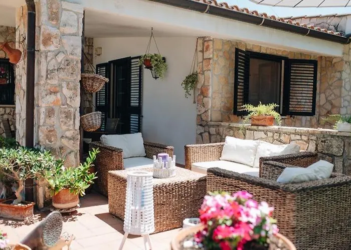 Silvana Tra Natura E Mare